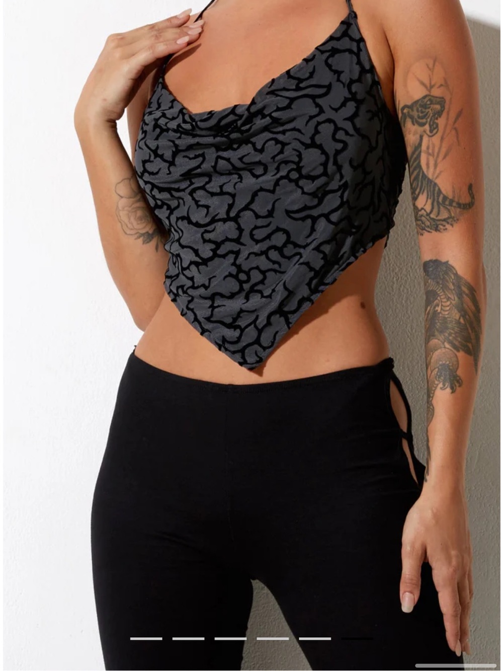 Motel Rocks Crop Top - Picture 6 of 6